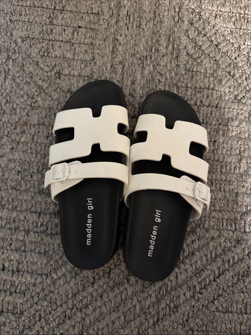 Madden Girl White & Black Dual-Strap Buckle Slides